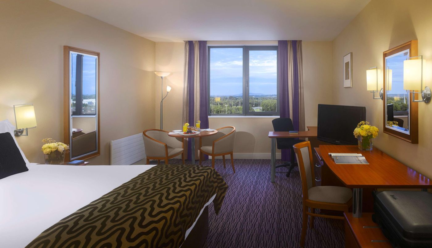 Radisson-Blu-Dublin-Airport-Room-41
