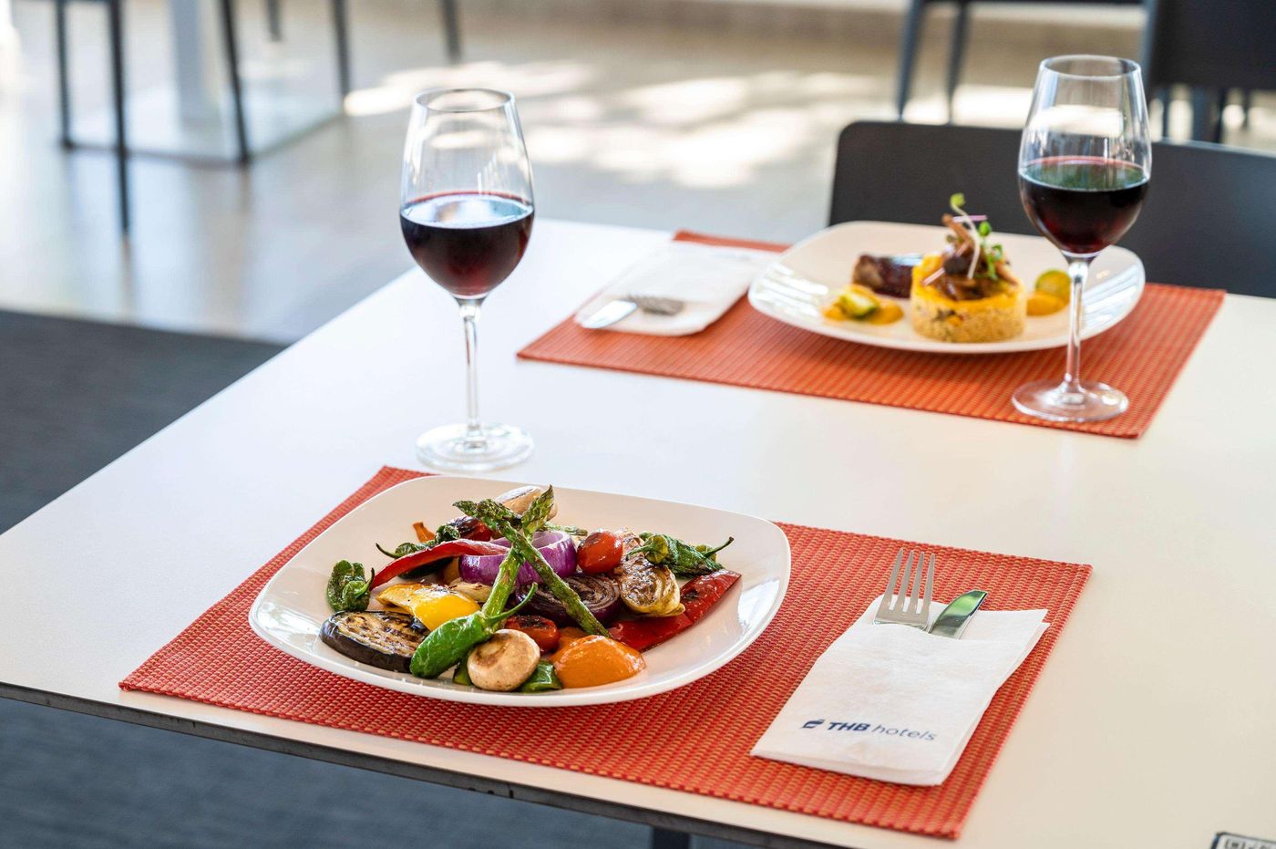 THB-Ocean-Beach-Restaurant-52