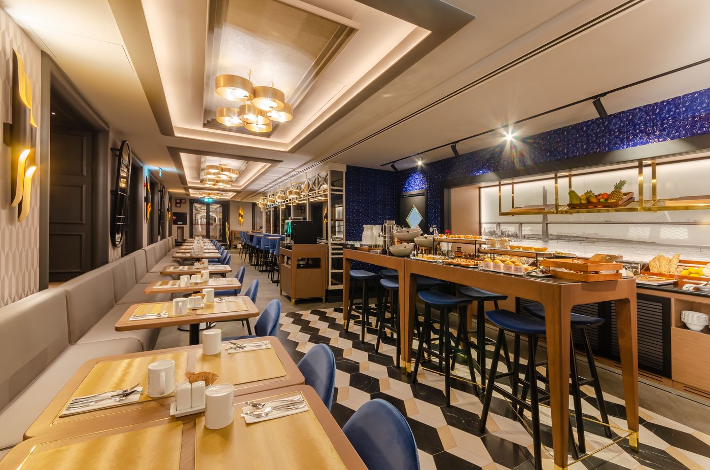 Eurostars-Lisboa-Baixa-Bar-36