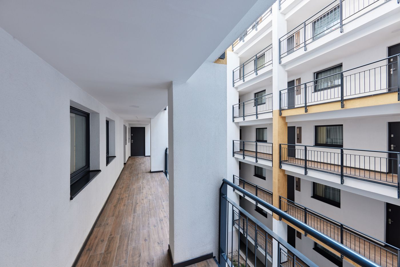 The-Amberlyn-Suite-Hotel-General-view-2