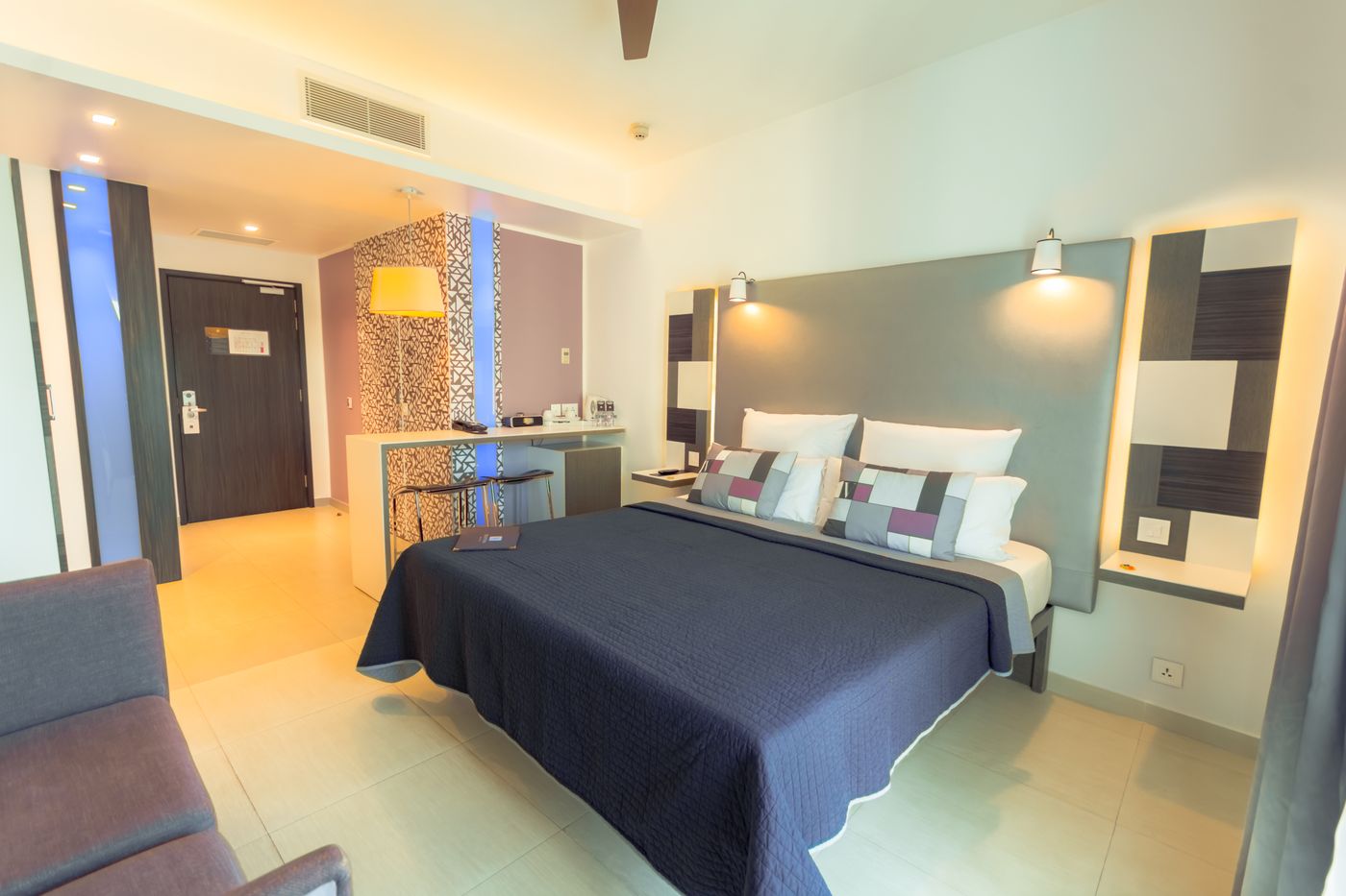 Valentina-Hotel-Room-12