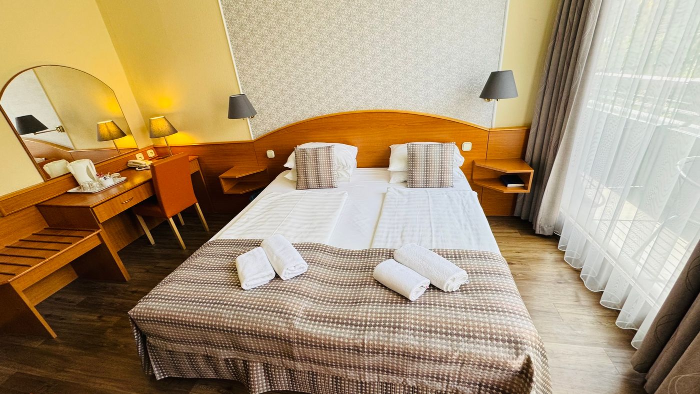 Hotel-Orion-Varkert-Room-6