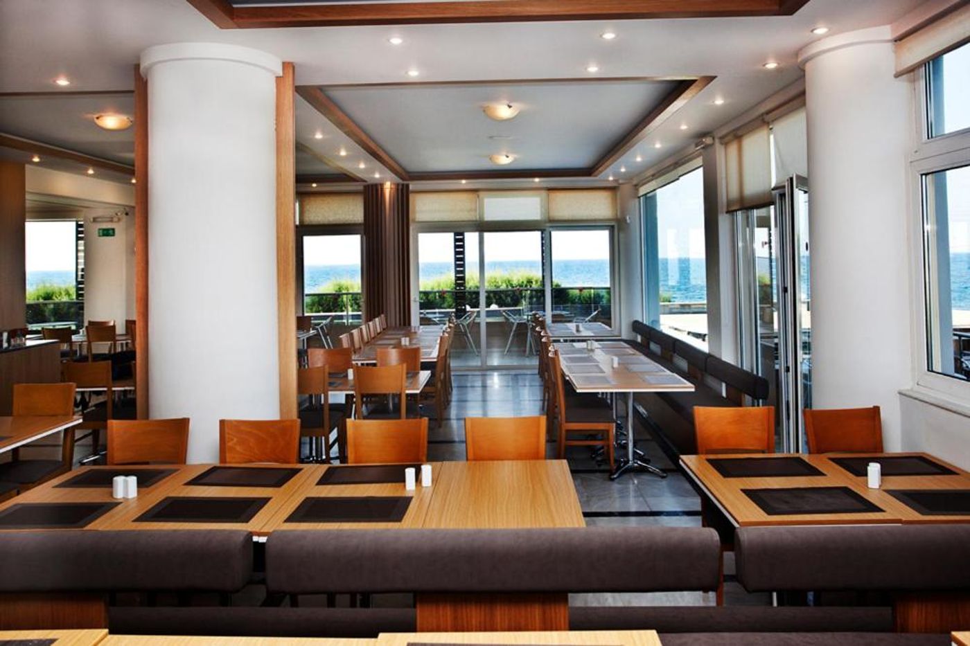 Maleme-Mare-Restaurant-42