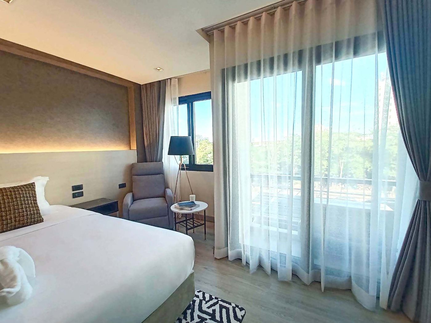 The-9-Residence-Hotel-Room-54