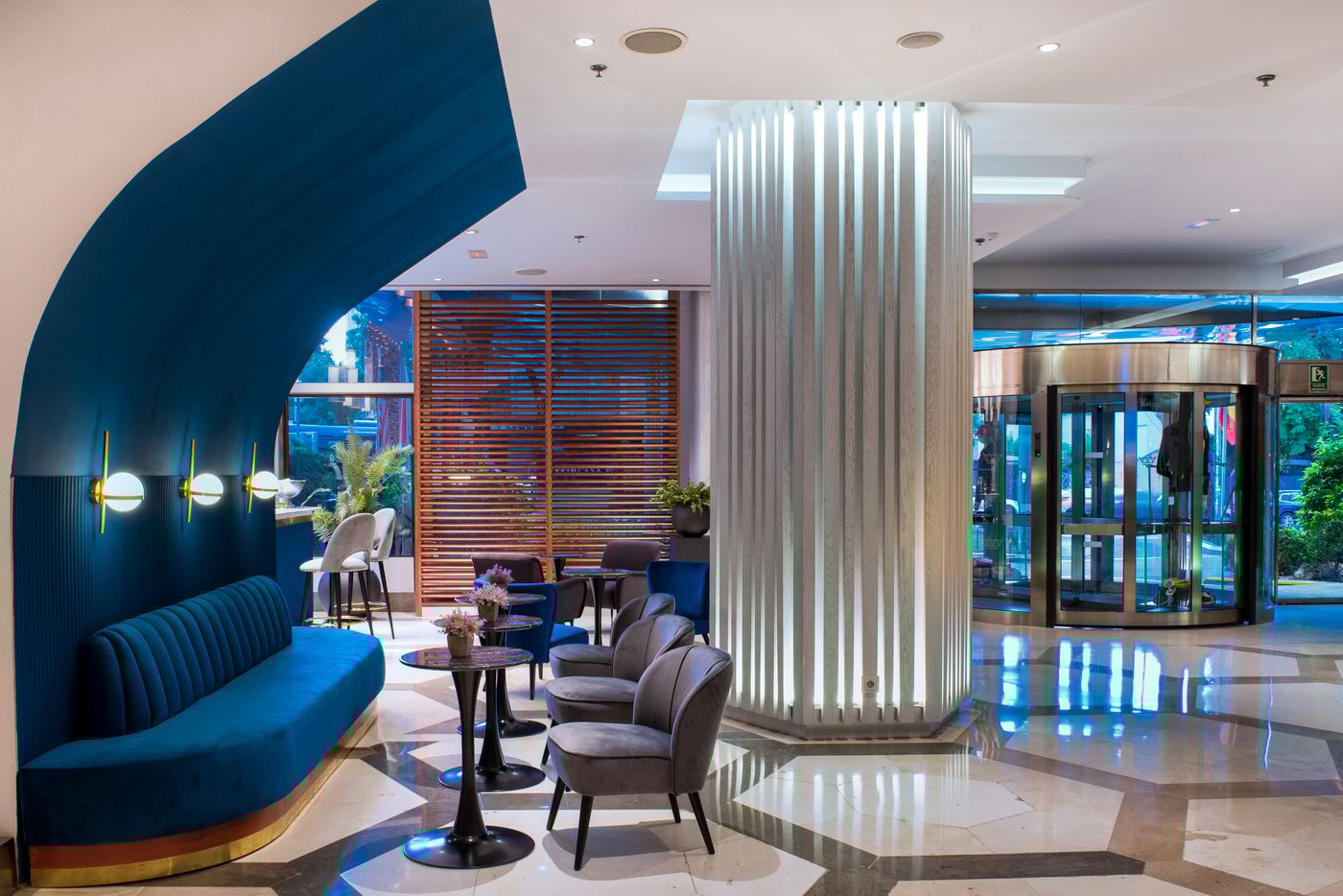 Courtyard-Madrid-Princesa-Bar-4