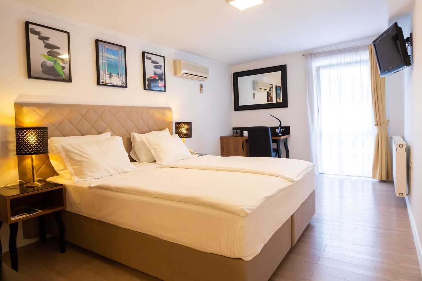 Hotel Vila Tina-Croatia-ZAGREB-Room-10