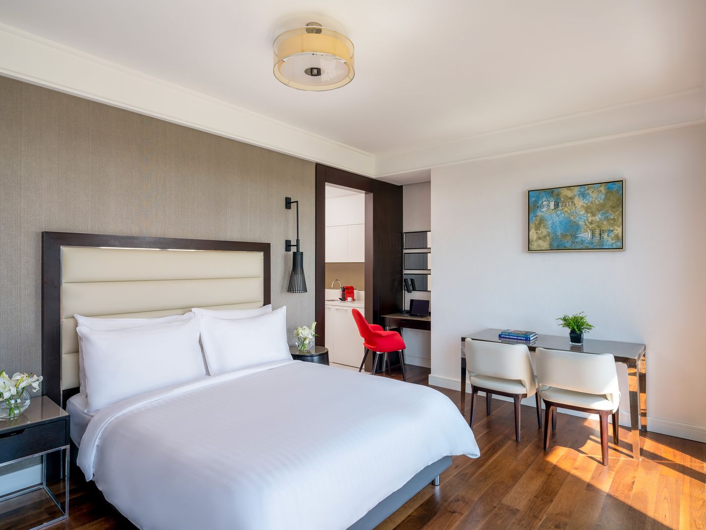 Movenpick-Hotel-Istanbul-Golden-Horn-Room-27