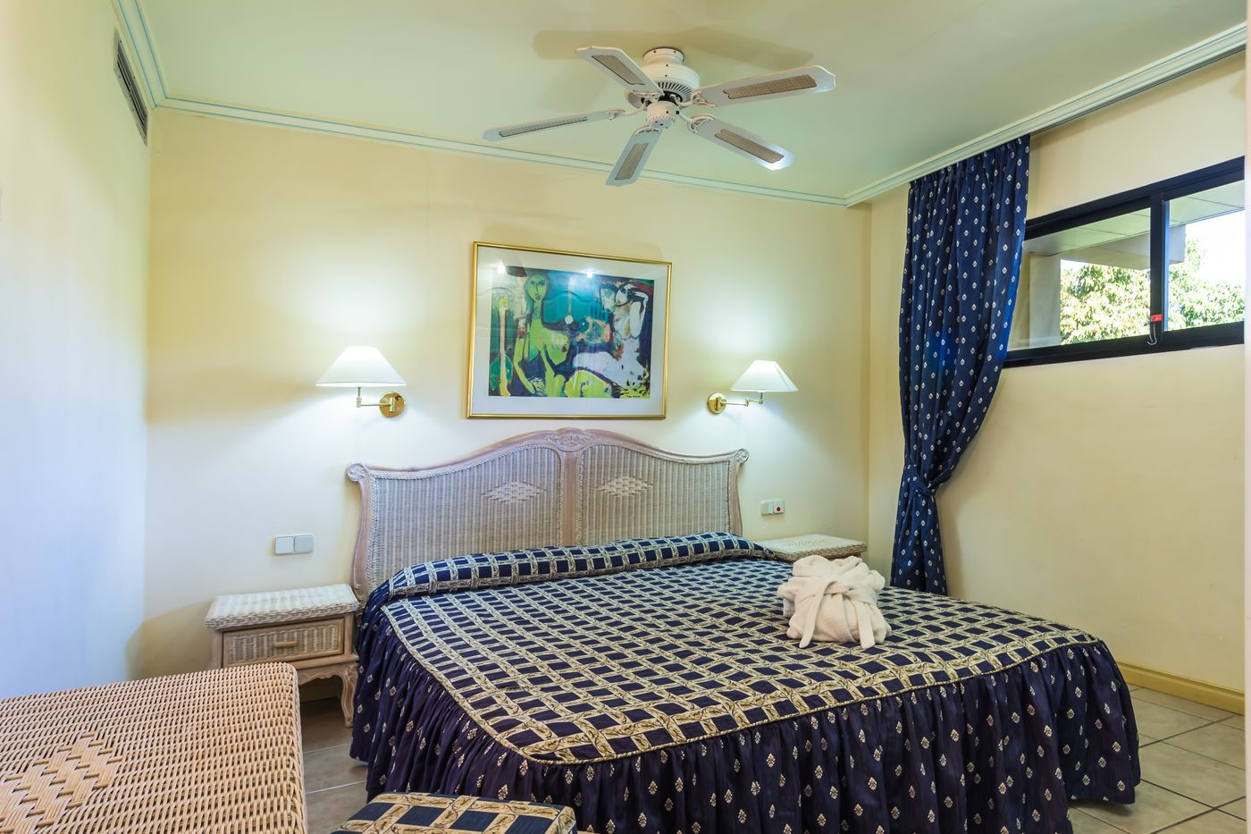 BlueBay-Beach-Club-Room-21