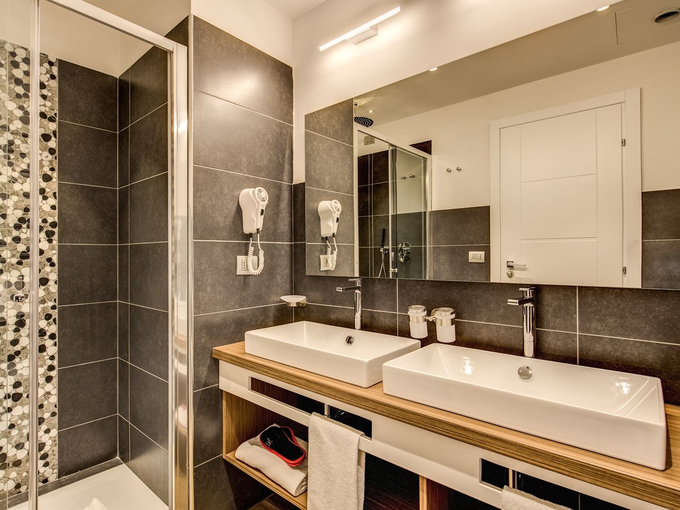 Rome-Art-Hotel-Room-25