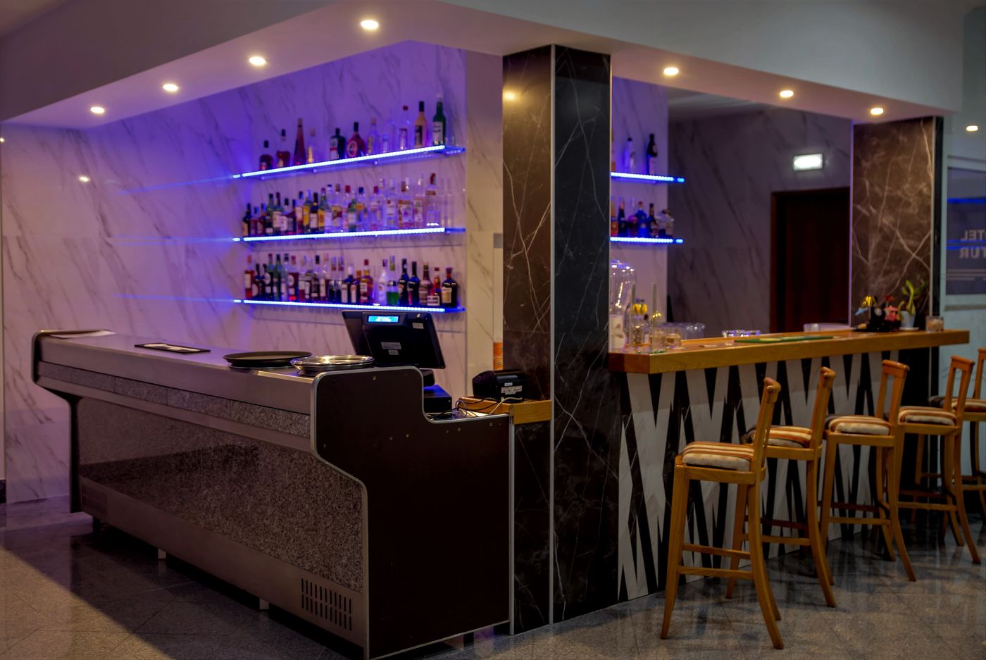 Hotel-Maritur---Adult-Only-Bar-44