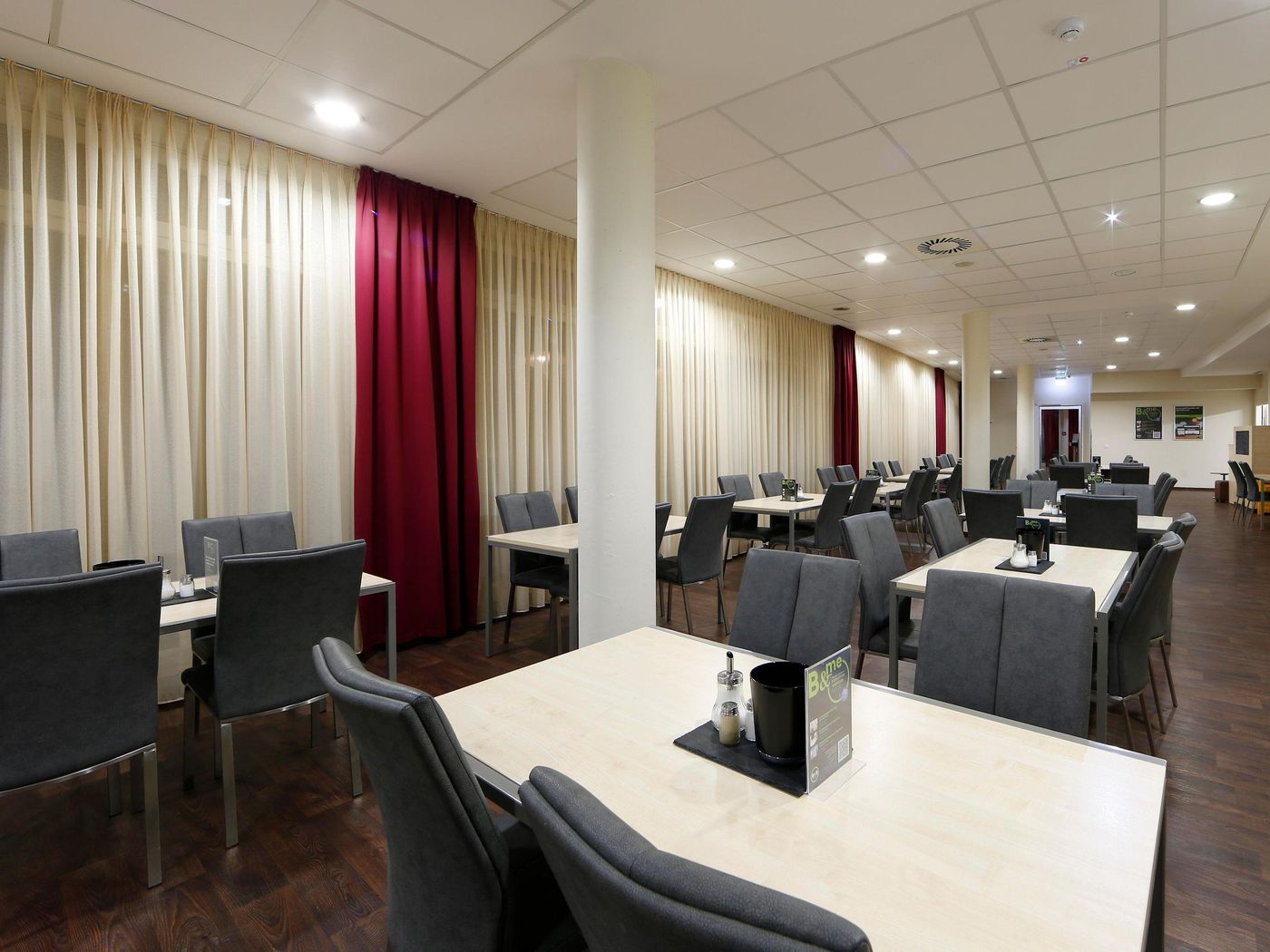 B-B-HOTEL-Berlin-Mitte-Room-46