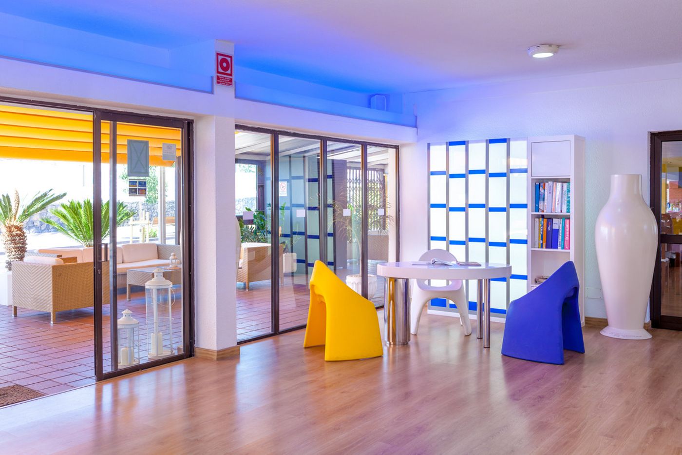 Paraiso-del-Sol-Lobby-32