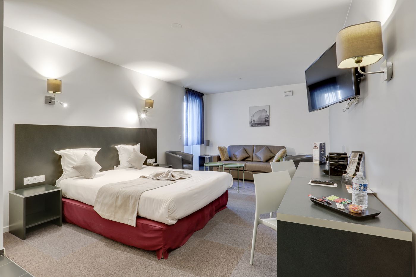 All-Suites-Aeroport-Paris-Orly-Rungis-Room-4