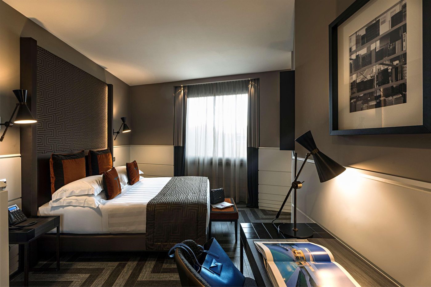 The-Tribune--Part-of-JDV-by-Hyatt-Room-21