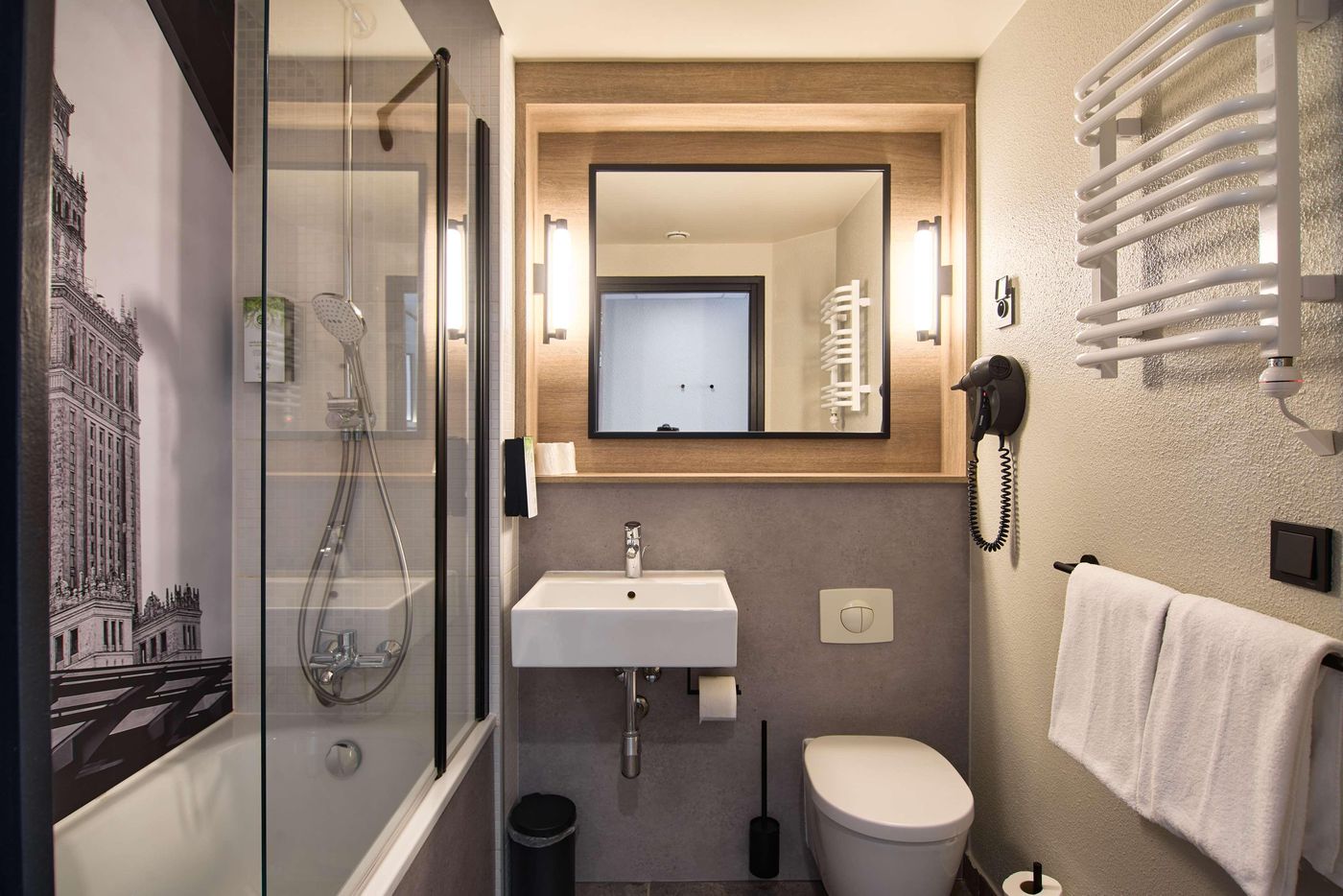 Campanile-Krakow-Old-Town-Room-42