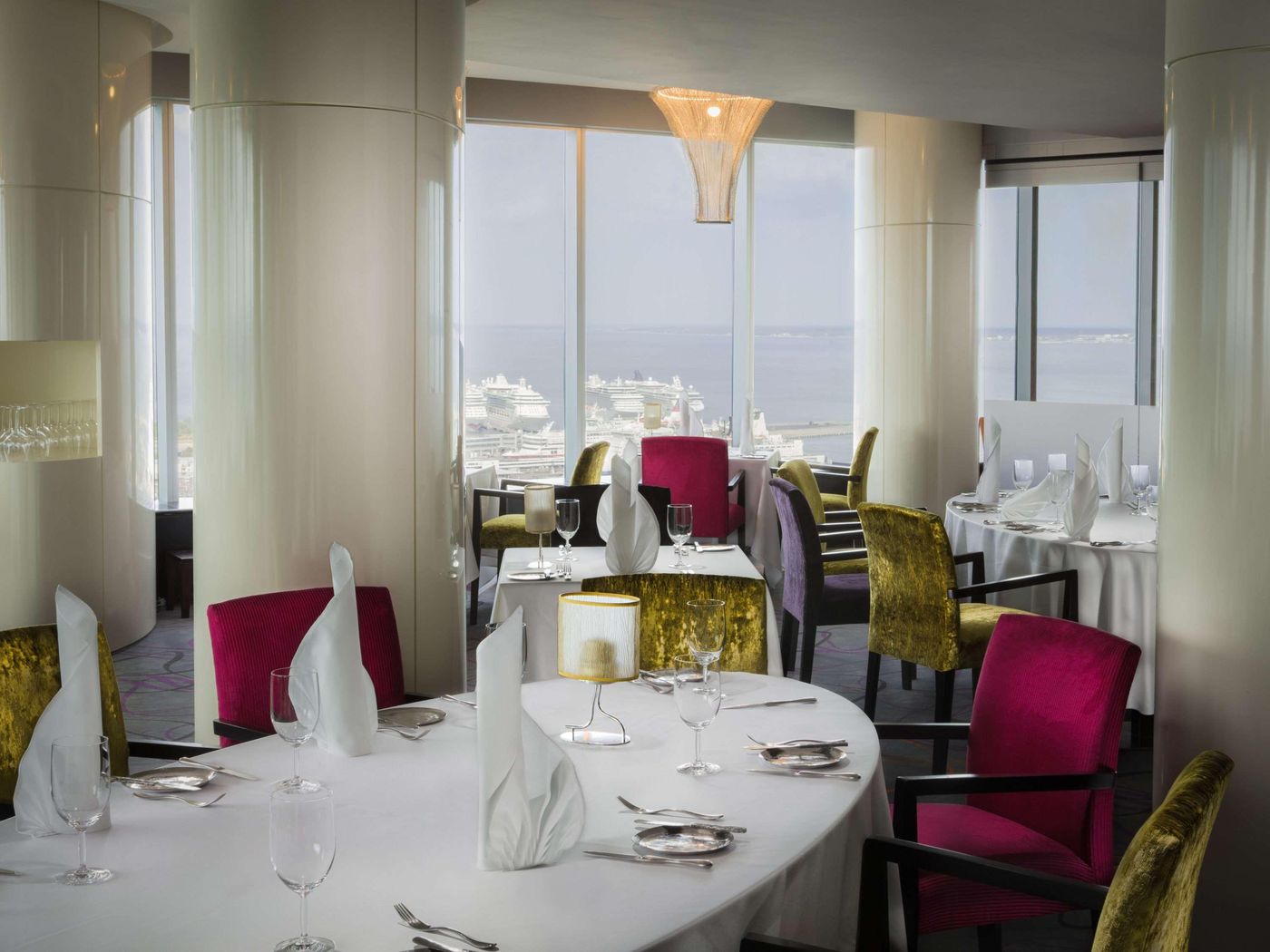 Swissotel-Tallinn-Restaurant-50