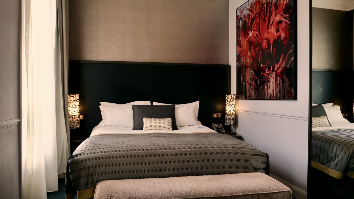 Hotel Lumen Paris Louvre