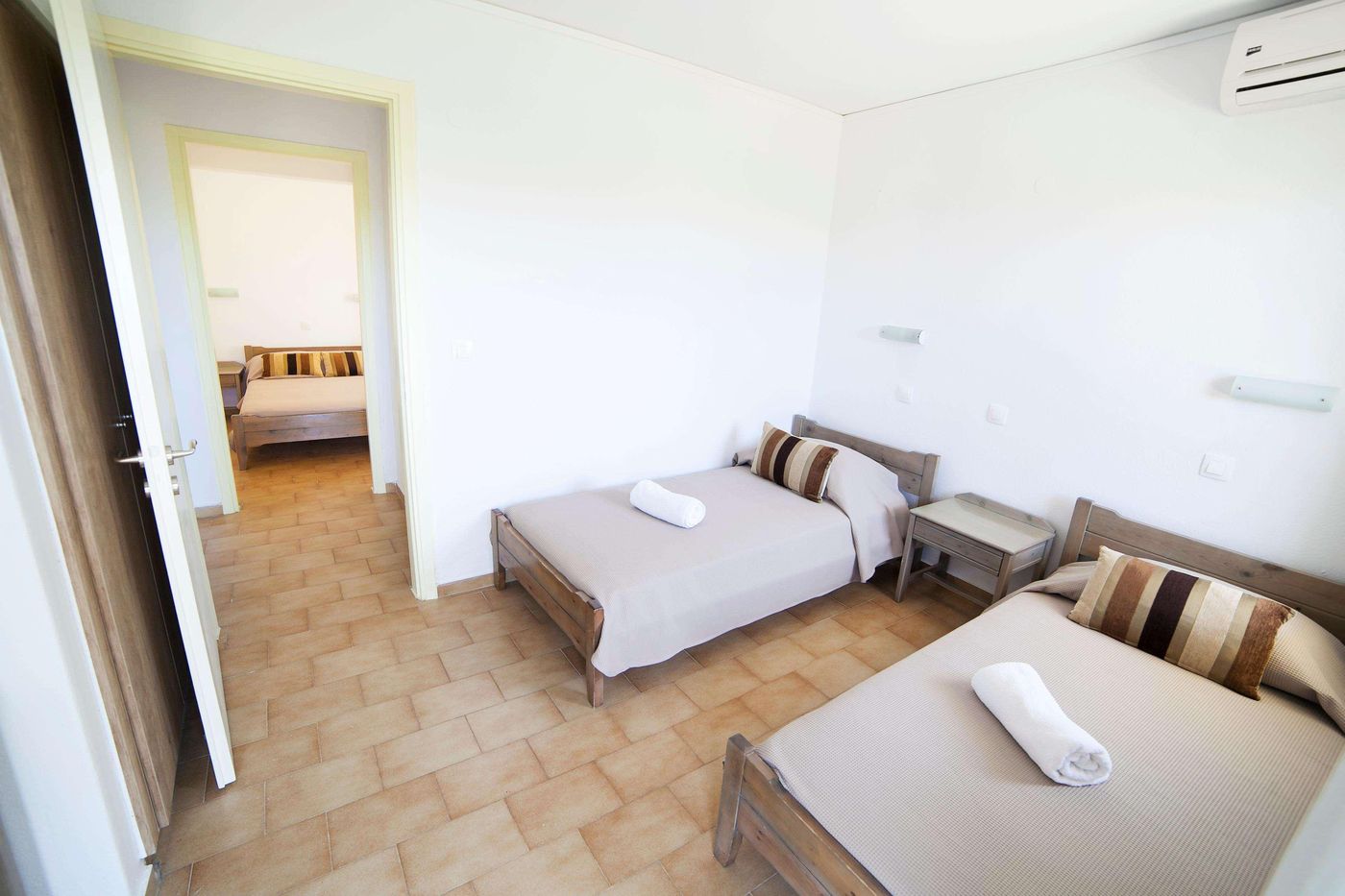 Elpida-Village-Room-25