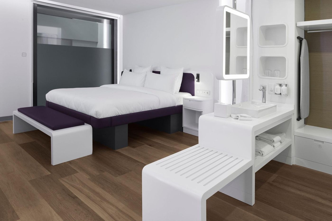 Yotelair-Istanbul-Airport-Airside--Duty-Free-Room-22