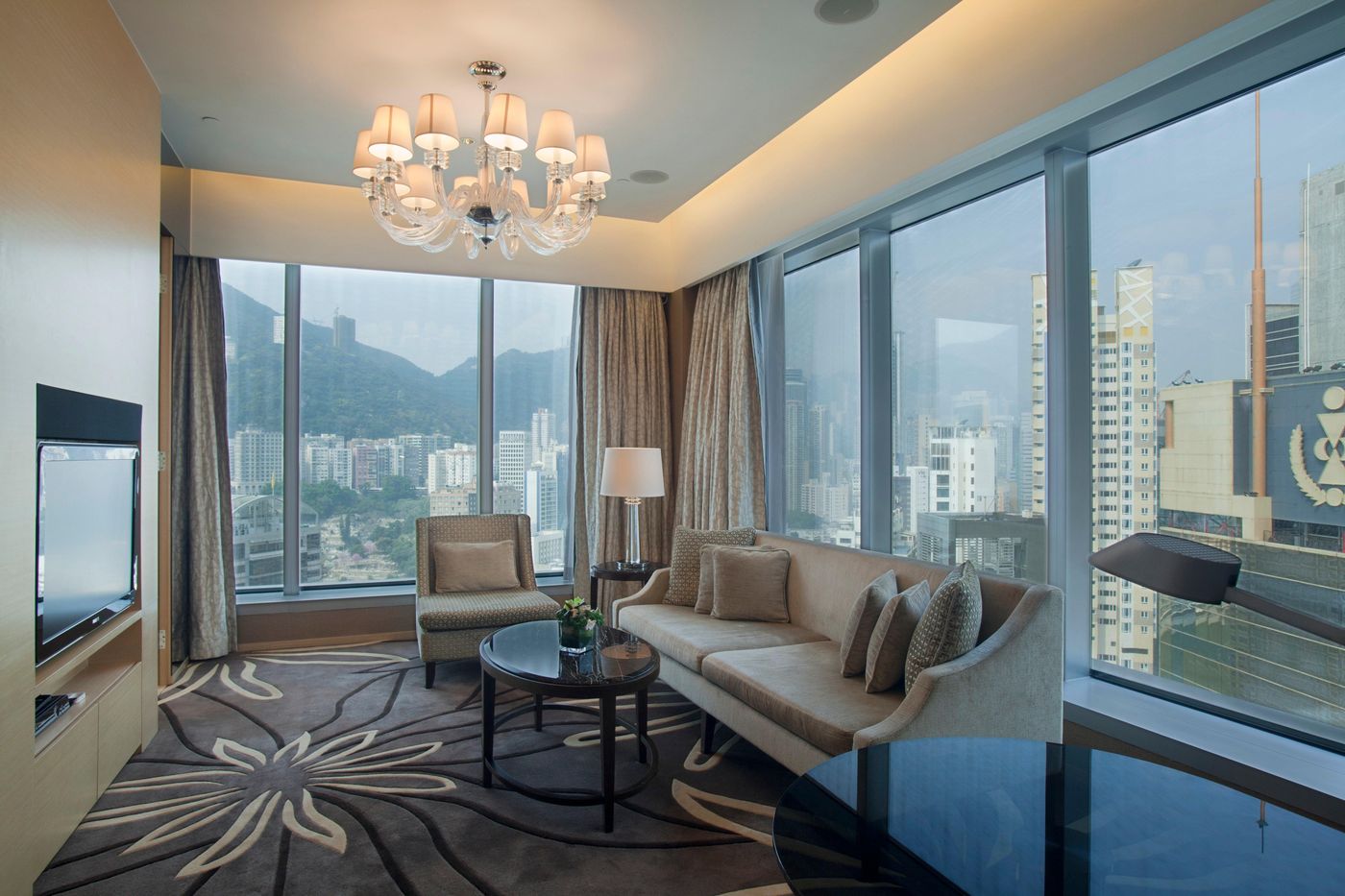 Crowne-Plaza-Hong-Kong-Causeway-Bay-Room-9