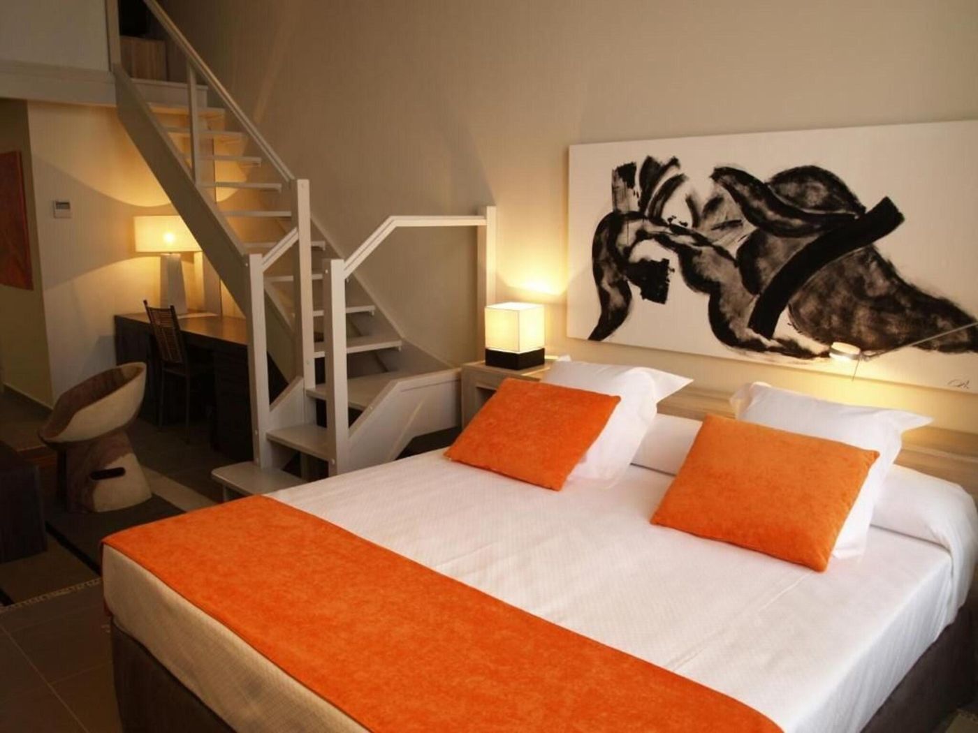 Eco-Alcala-Suites-Room-24