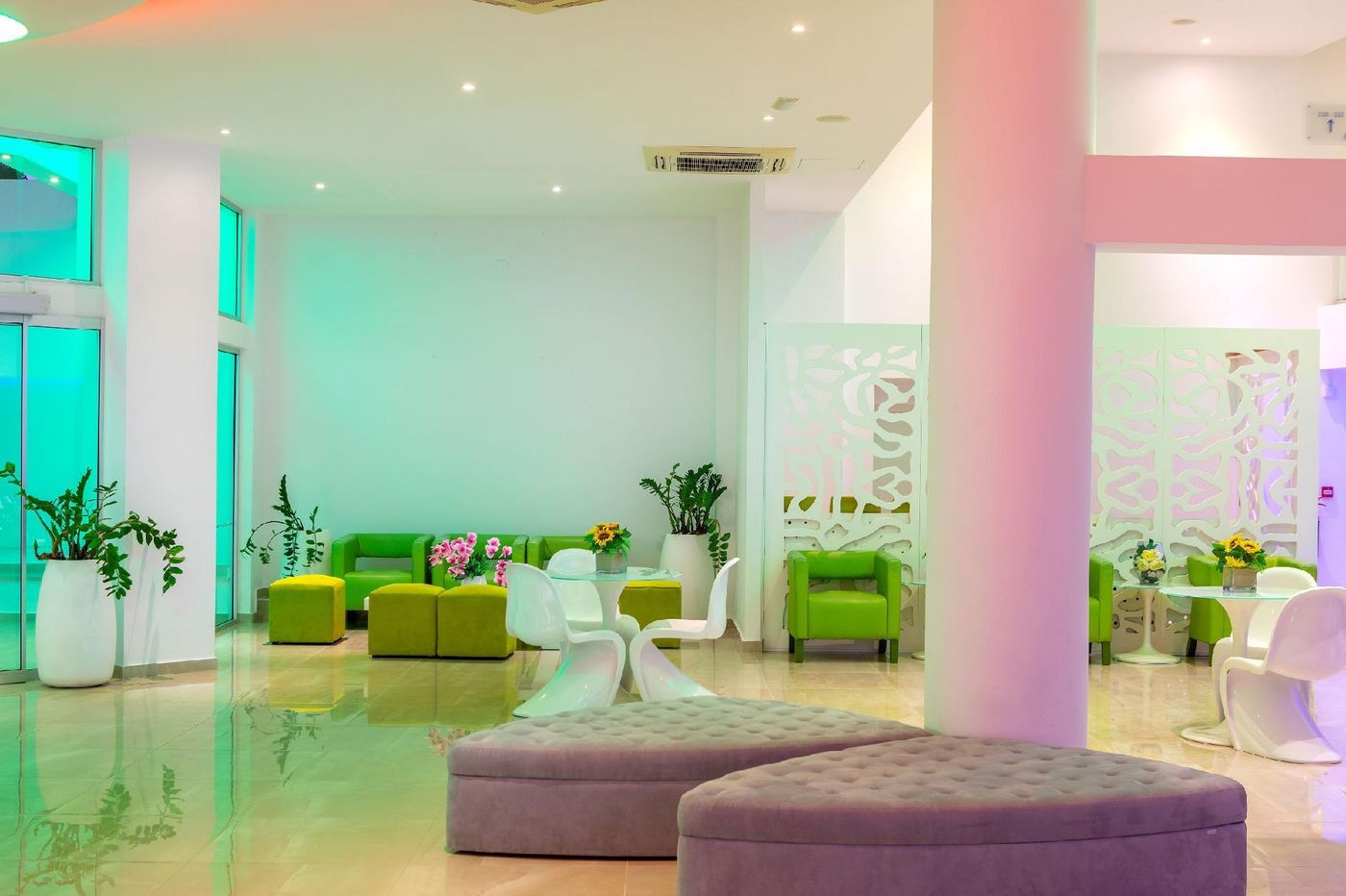 Limanaki-Beach-Lobby-43