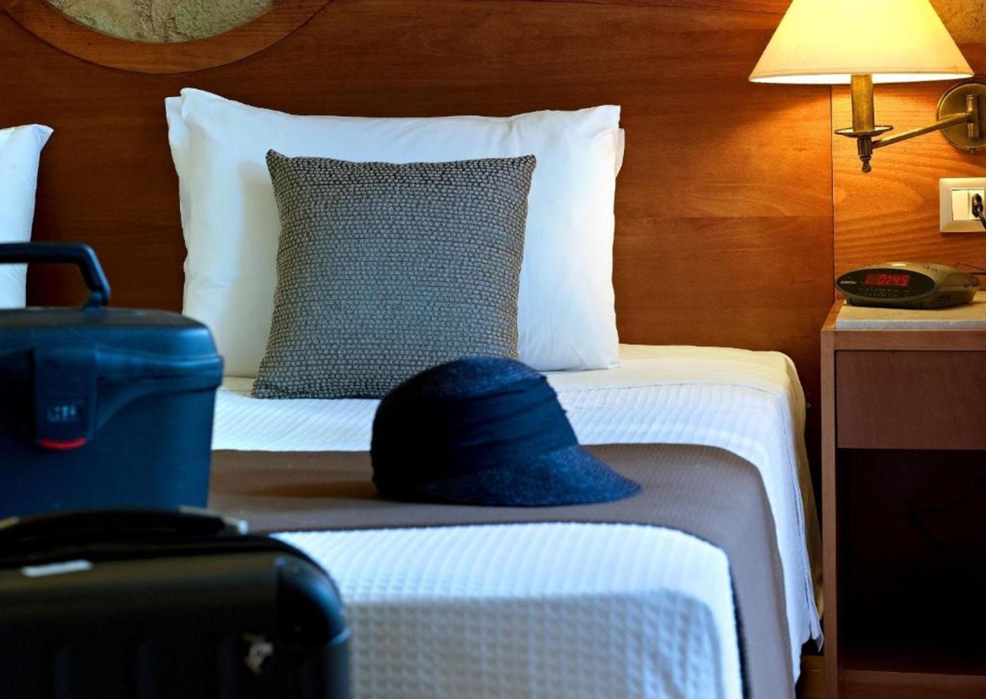 Elotis-Suites-Room-49