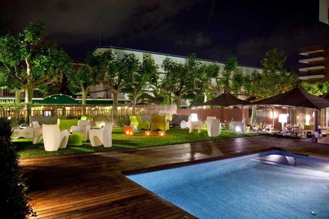 Magnolia-Hotel---Adults-Only-Pool-4