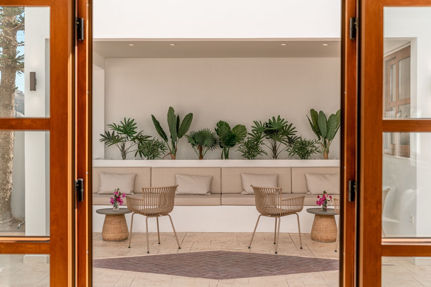 Margarenia-Studios-Lobby-56