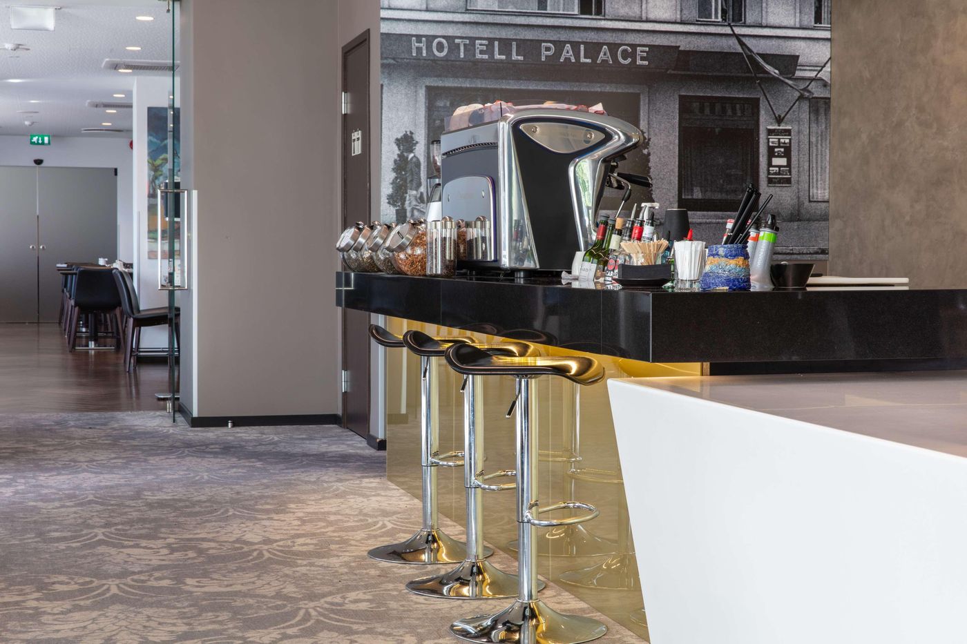 Palace-Hotel-Tallinn--a-member-of-Radisson-Individuals-Bar-8
