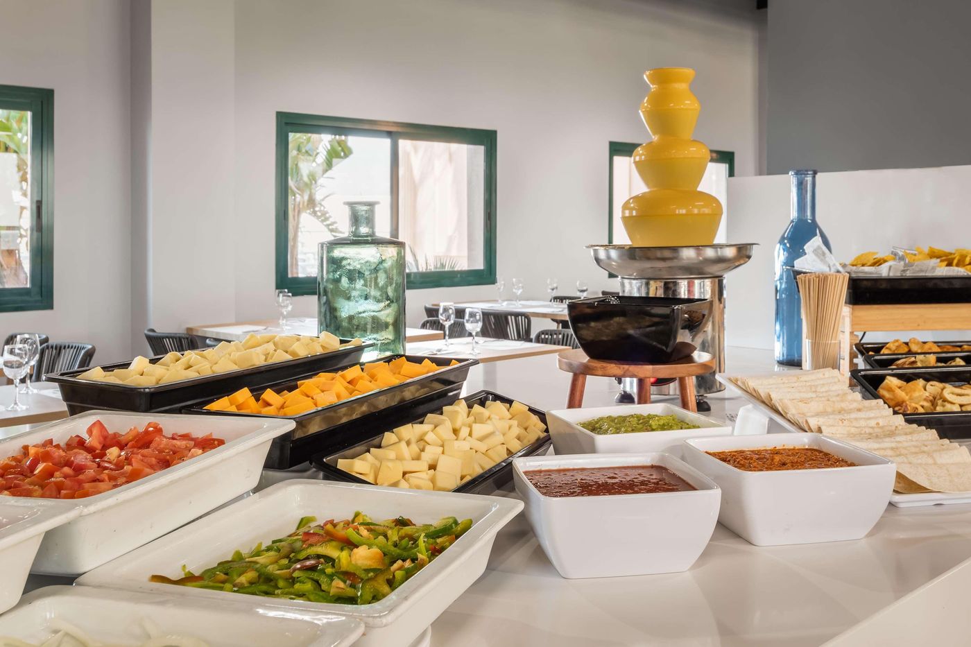 Alegria-Colonial-Mar-Restaurant-57