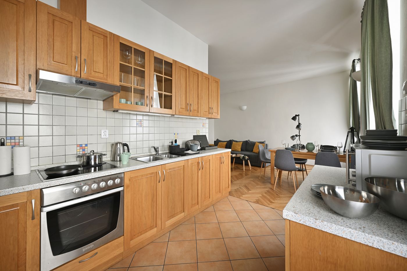 Boutique-Apartments-White-Swan-Room-42