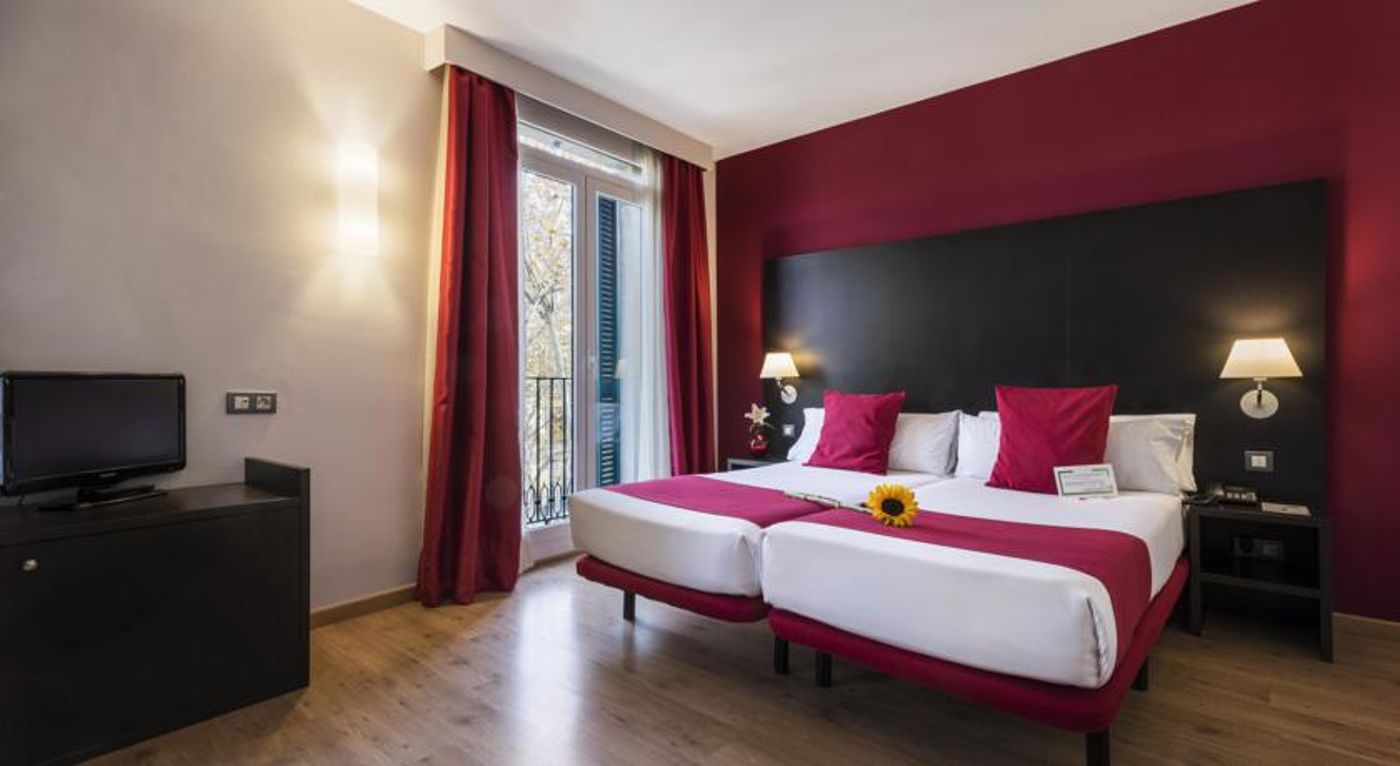 Oriente Atiram Hotel