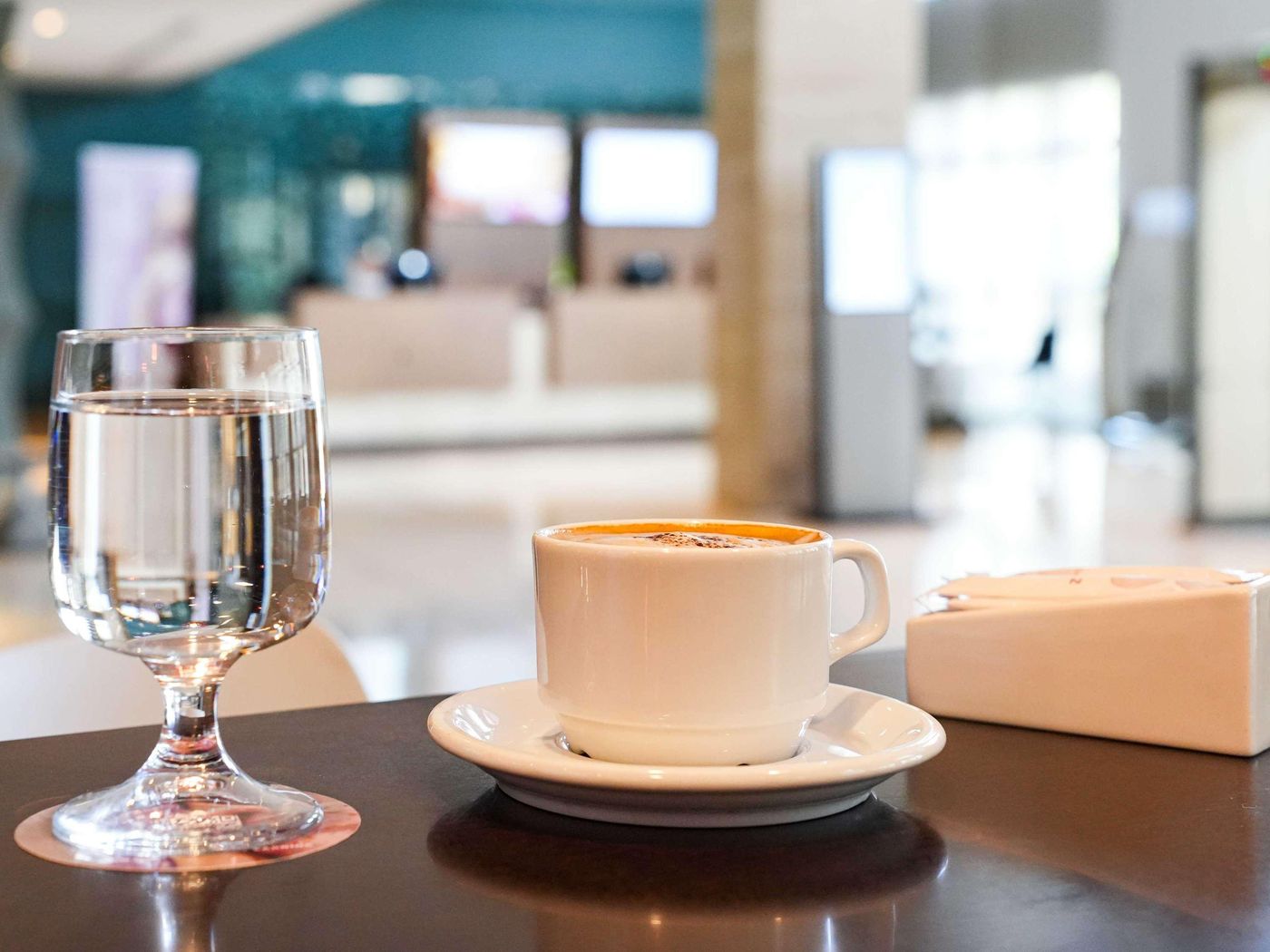 Novotel-Tunis-Bar-83