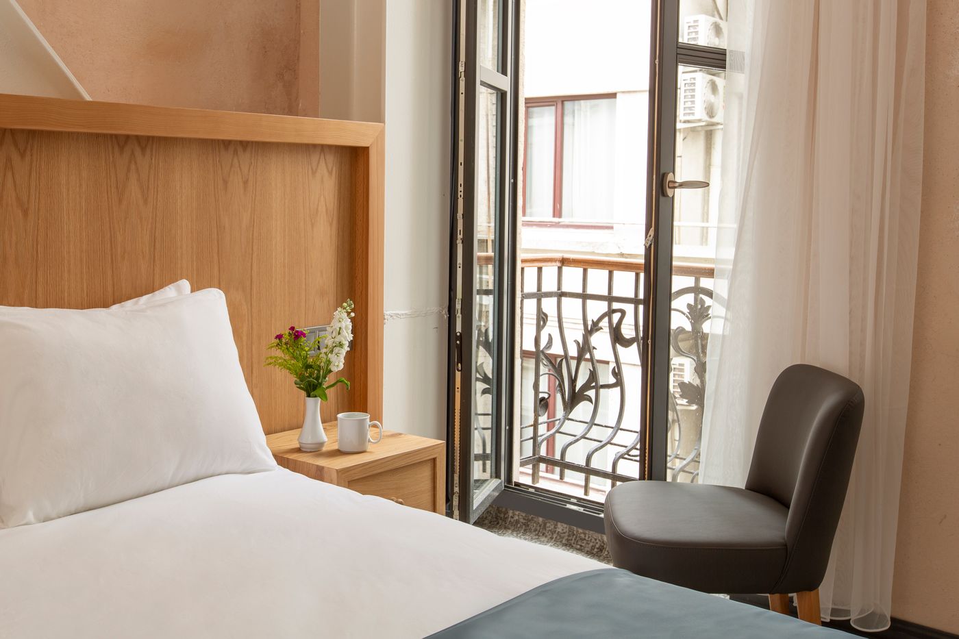 Premist-Hotel-Taksim-Room-4