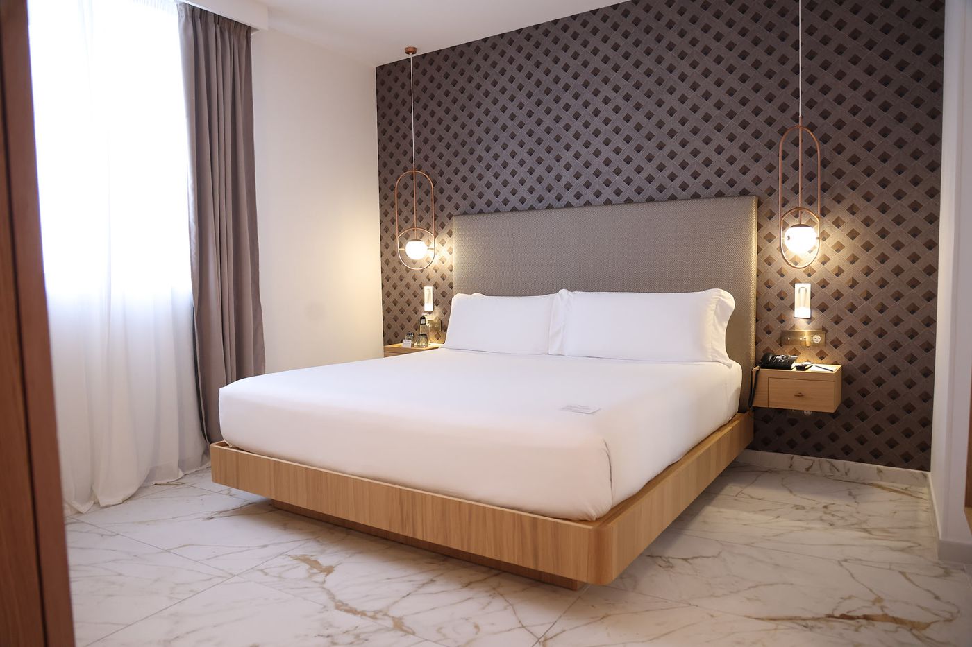 UMusic-Hotel-Madrid-Room-11