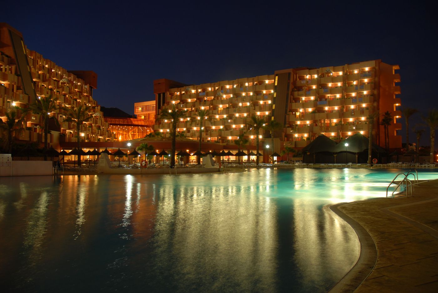 Holiday World Village