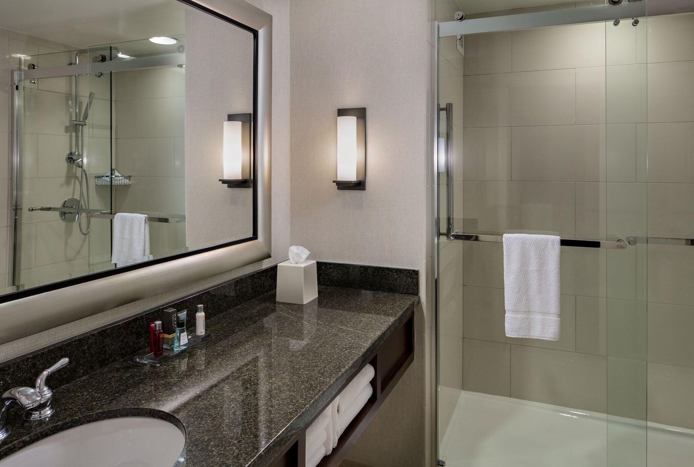 Houston Marriott Westchase-United States-HOUSTON-Room-8