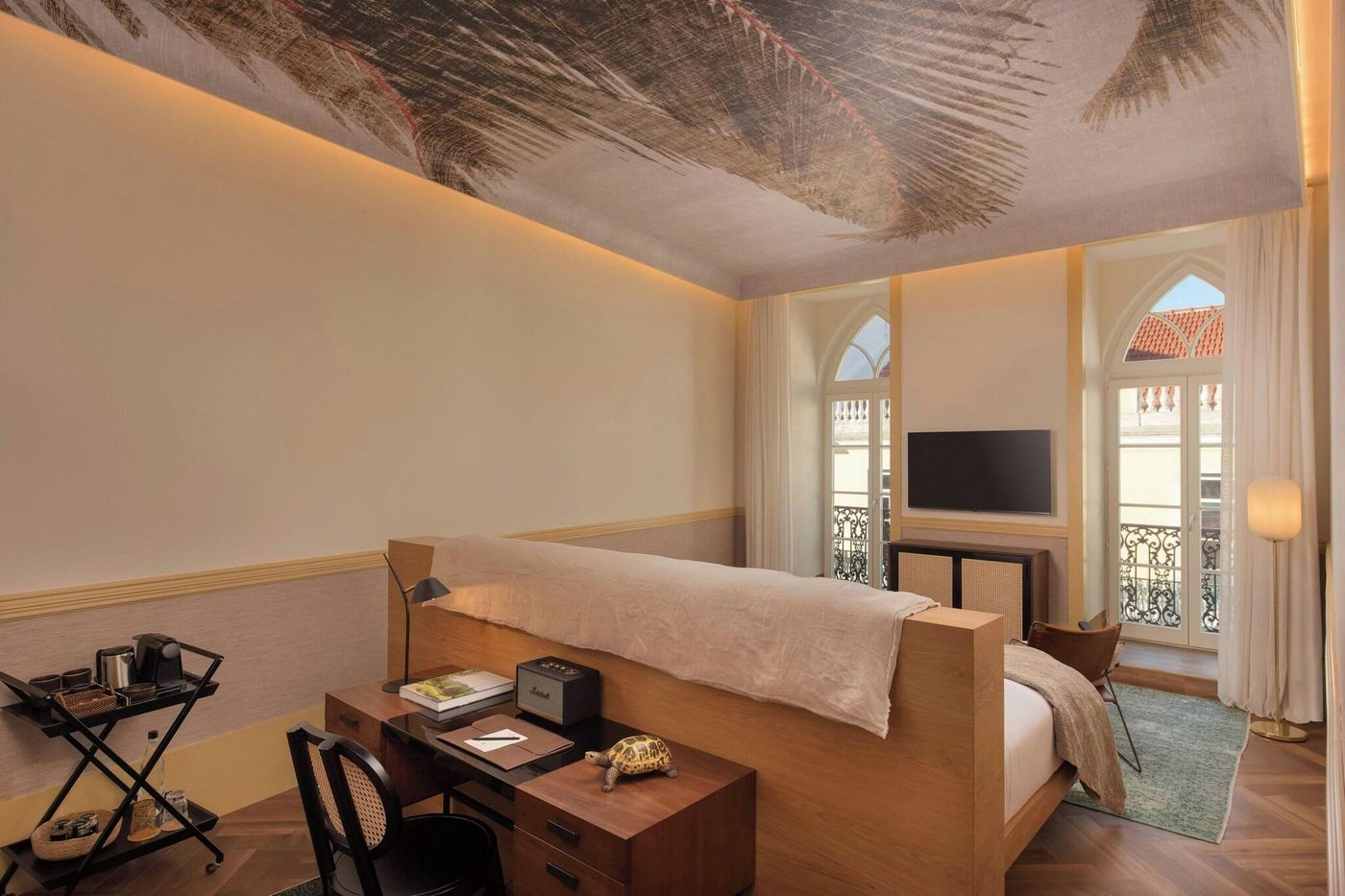 The-Ivens-Autograph-Collection-Room-26