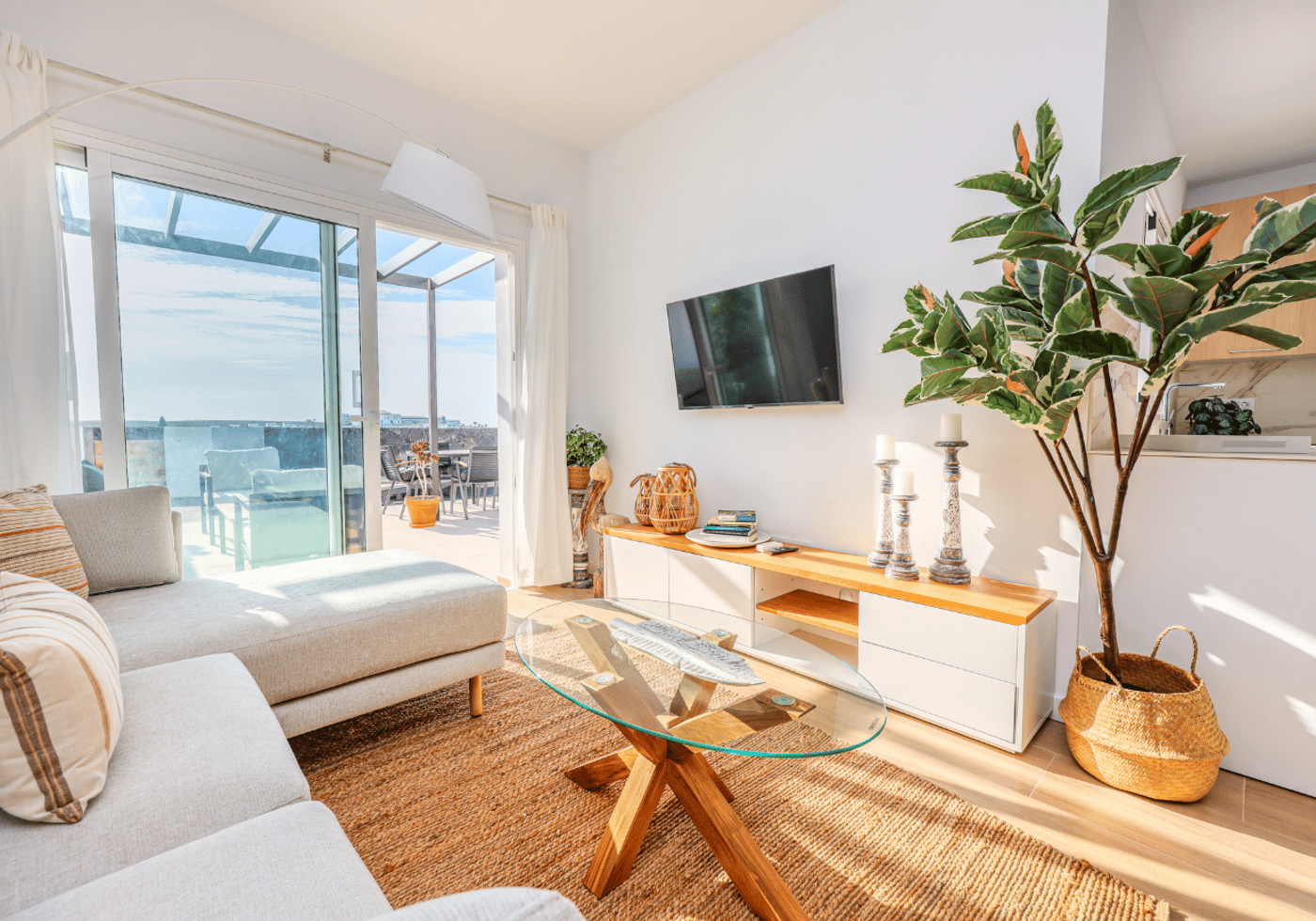 Serena del Mar by Livvo