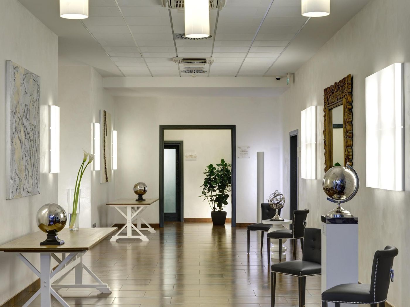 Grand-hotel-Mediterraneo-General-view-13