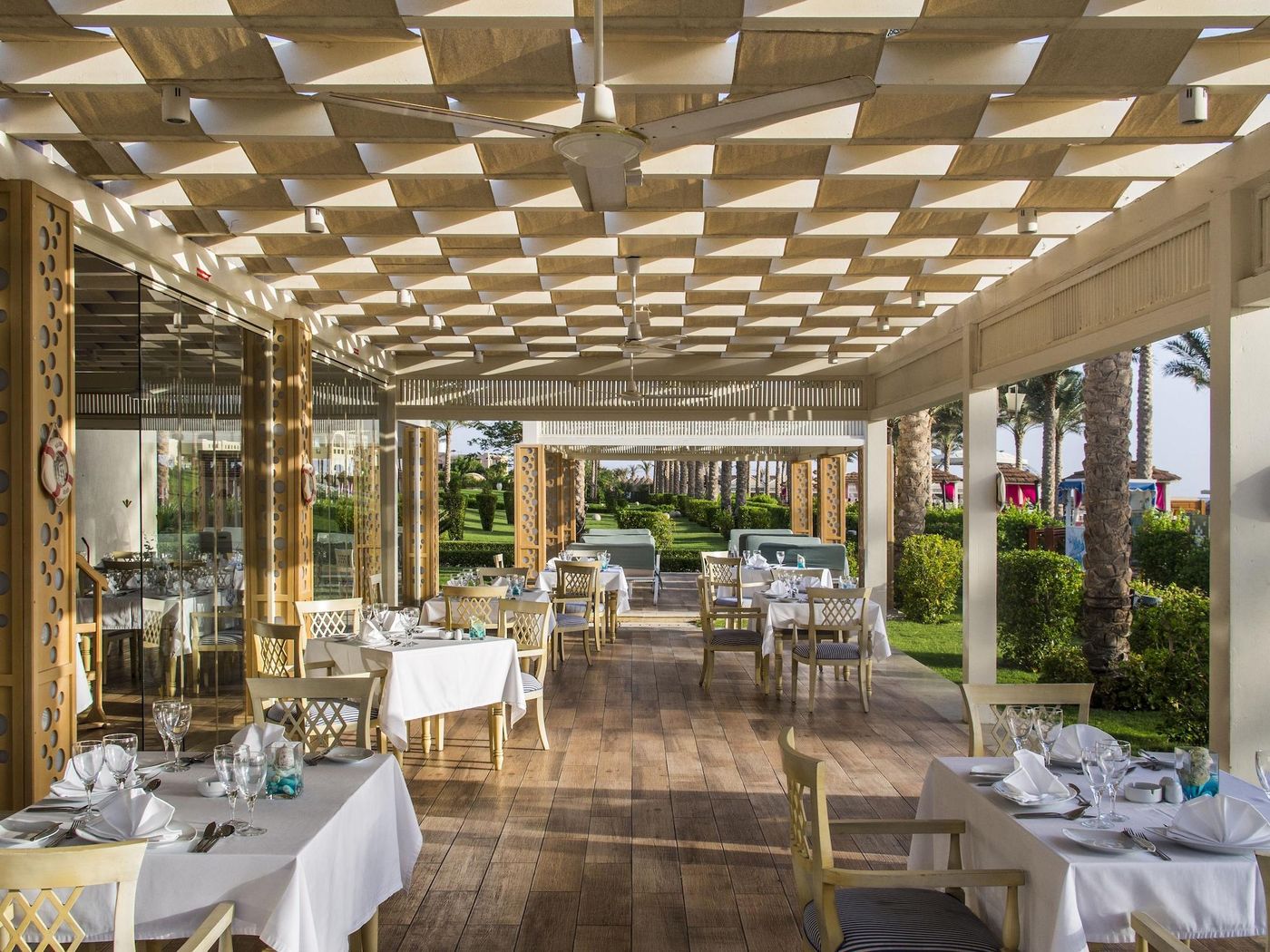 Rixos-Sharm-El-Sheikh-Restaurant-26