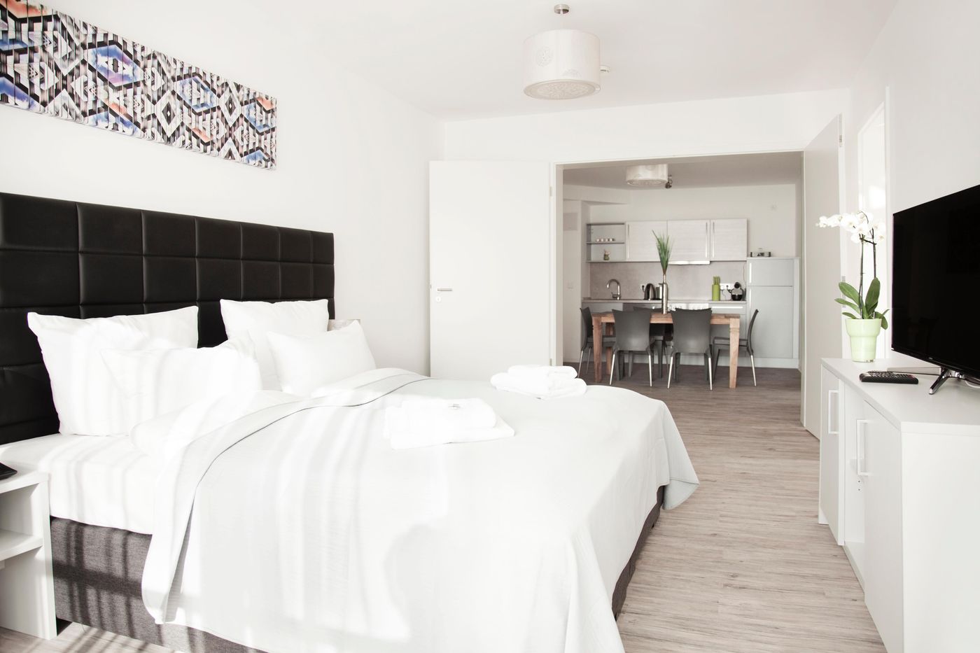 Apartments-Rosenthal-Residence-Room-15