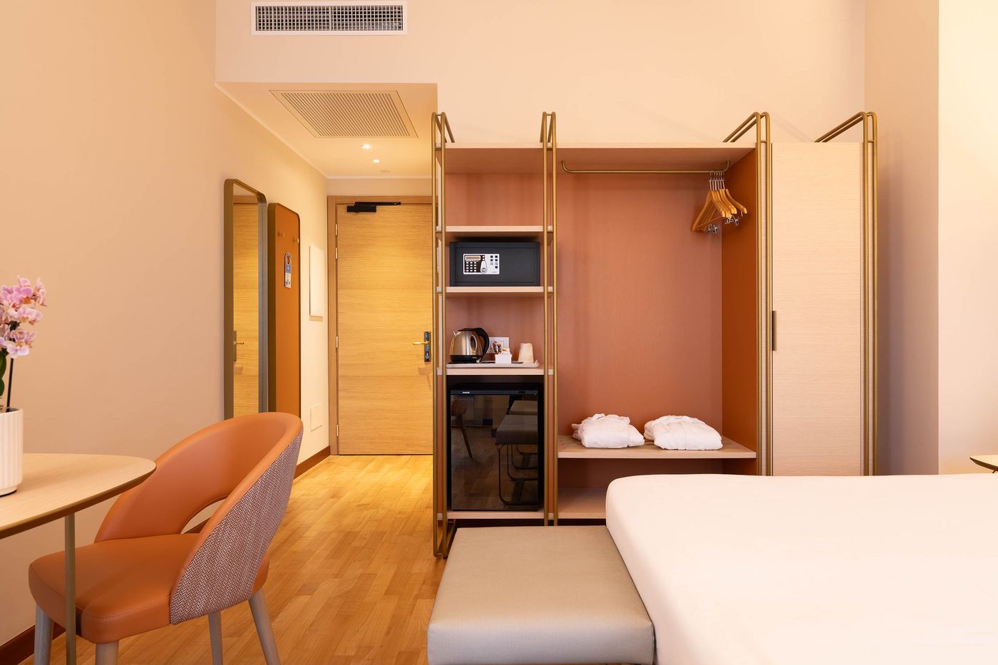 Hotel-Raffaello-Room-2