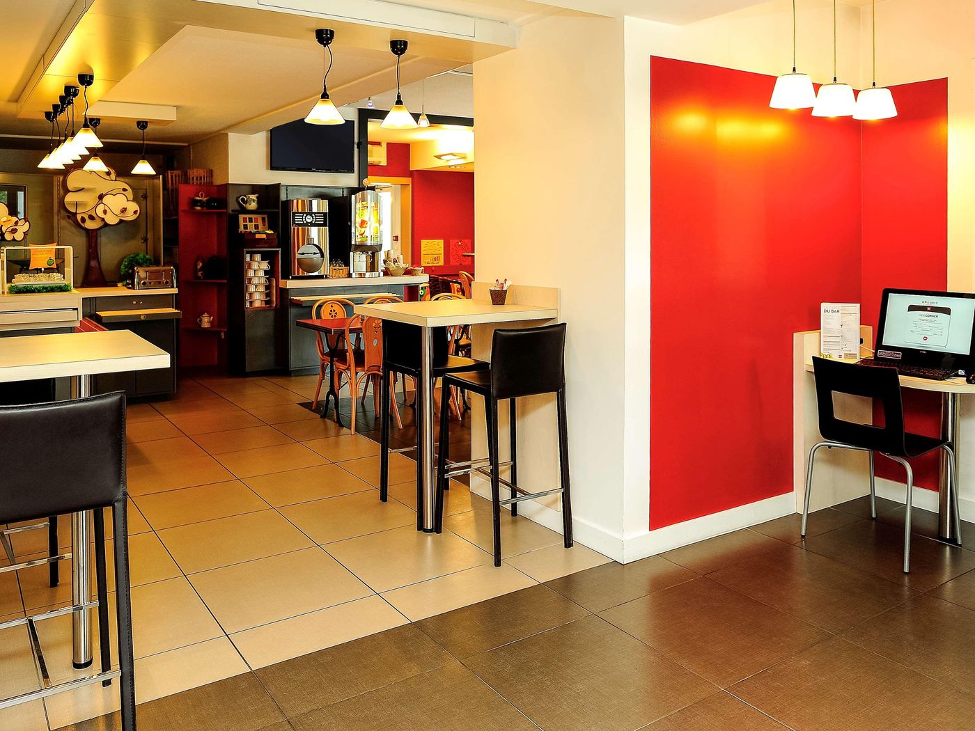 ibis Lyon Est Beynost A42 - France - BEYNOST - Bar - 2