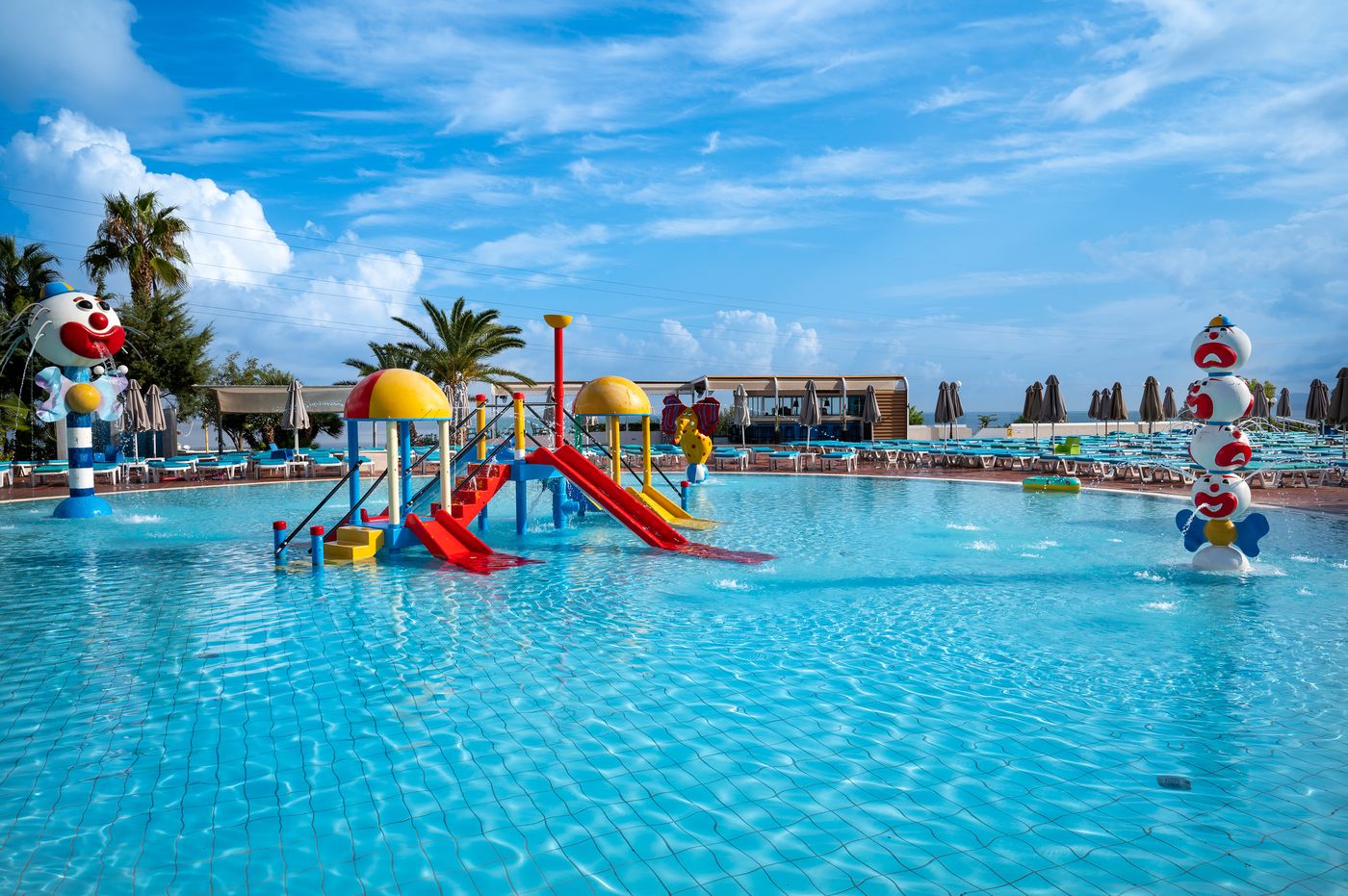 Royal---Imperial-Belvedere-Hotels-Pool-1