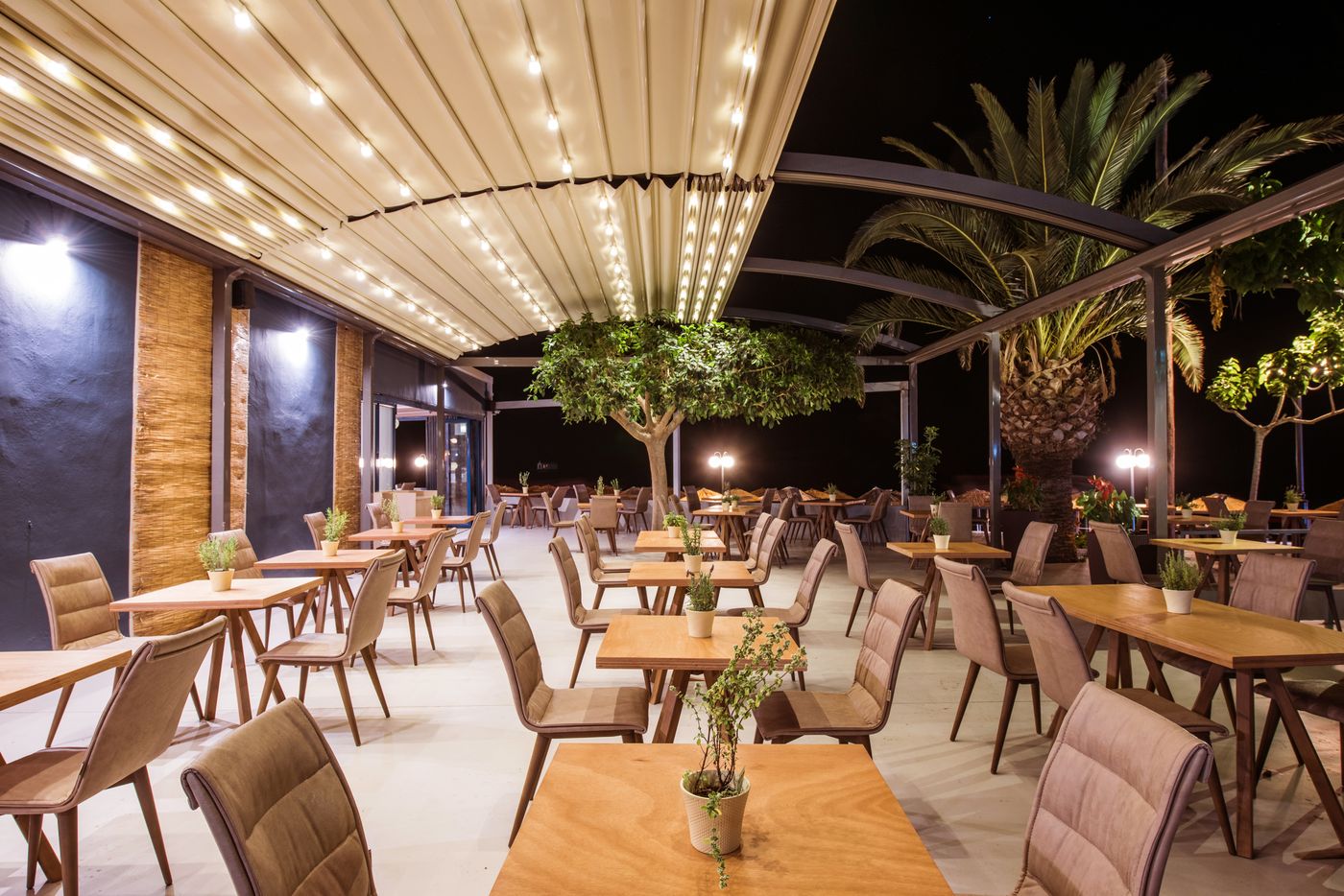 Corissia-Princess-Restaurant-13