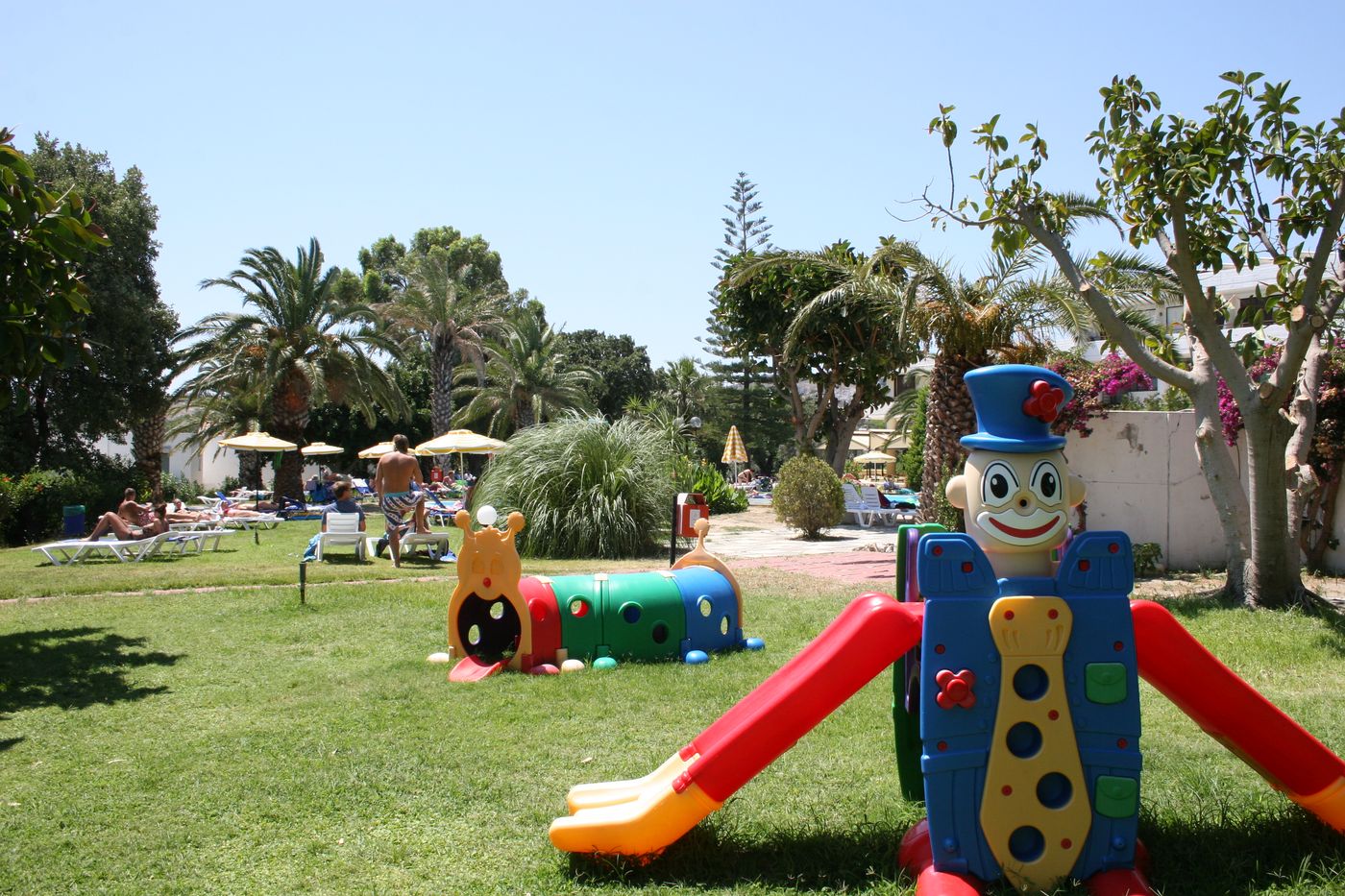 Kallithea-Sun---Sky-Sports-and-Entertainment-45