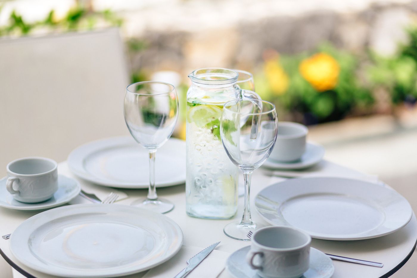 Diamond-Apartments-Restaurant-12