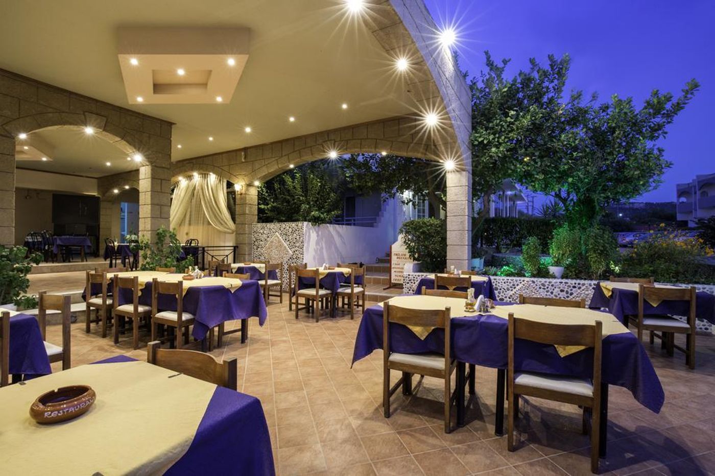 Saint-Amon-General-view-9